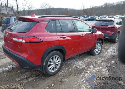 2022 Toyota Corolla Cross Le from USA, damaged, VIN 7MUCAABG0NV030247